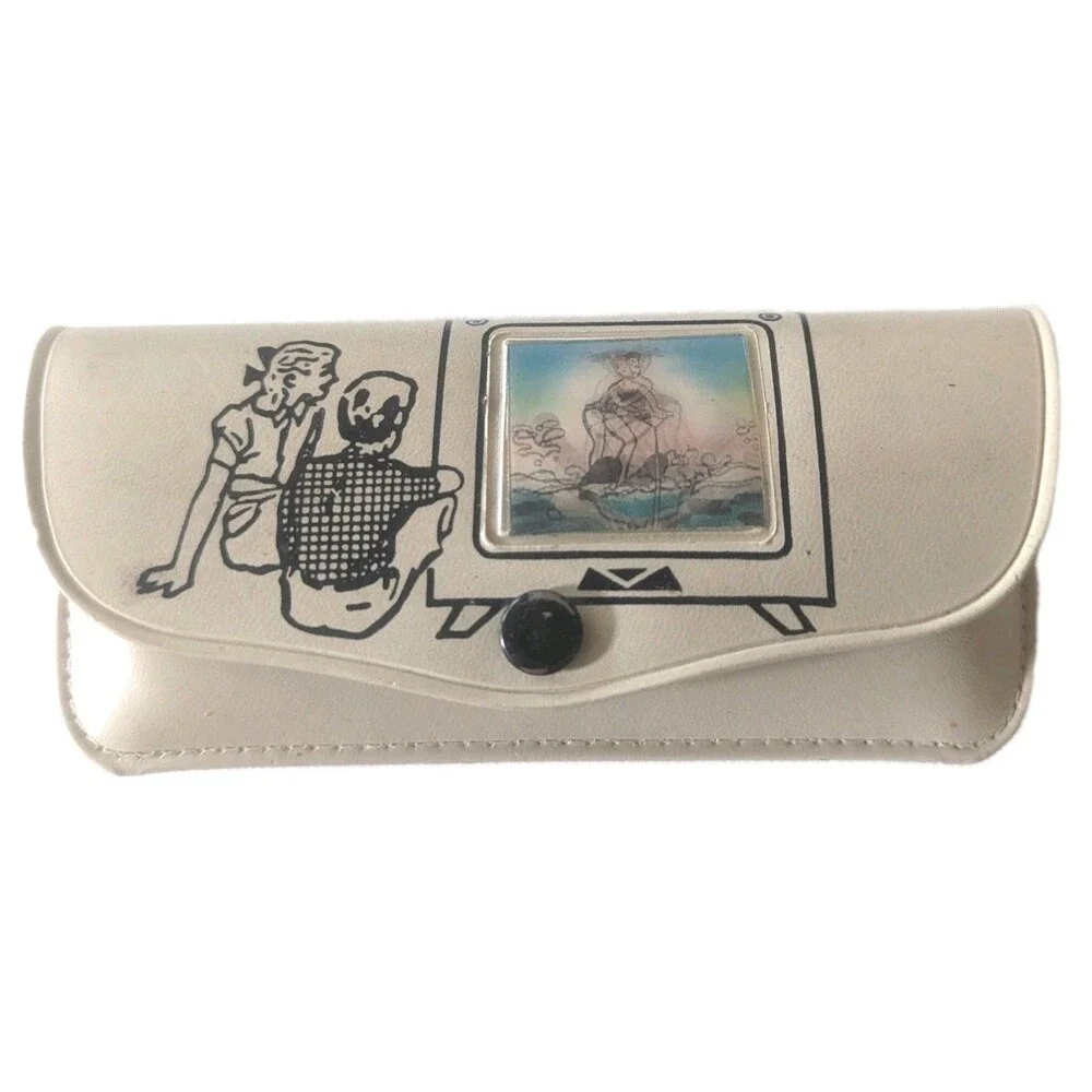 Vintage 1950s Beige Childrens Eyeglass Case w/ Holographic Cartoon 5.5